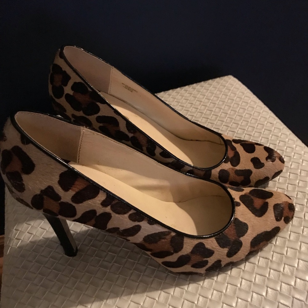 Heels - Picture 2 of 2